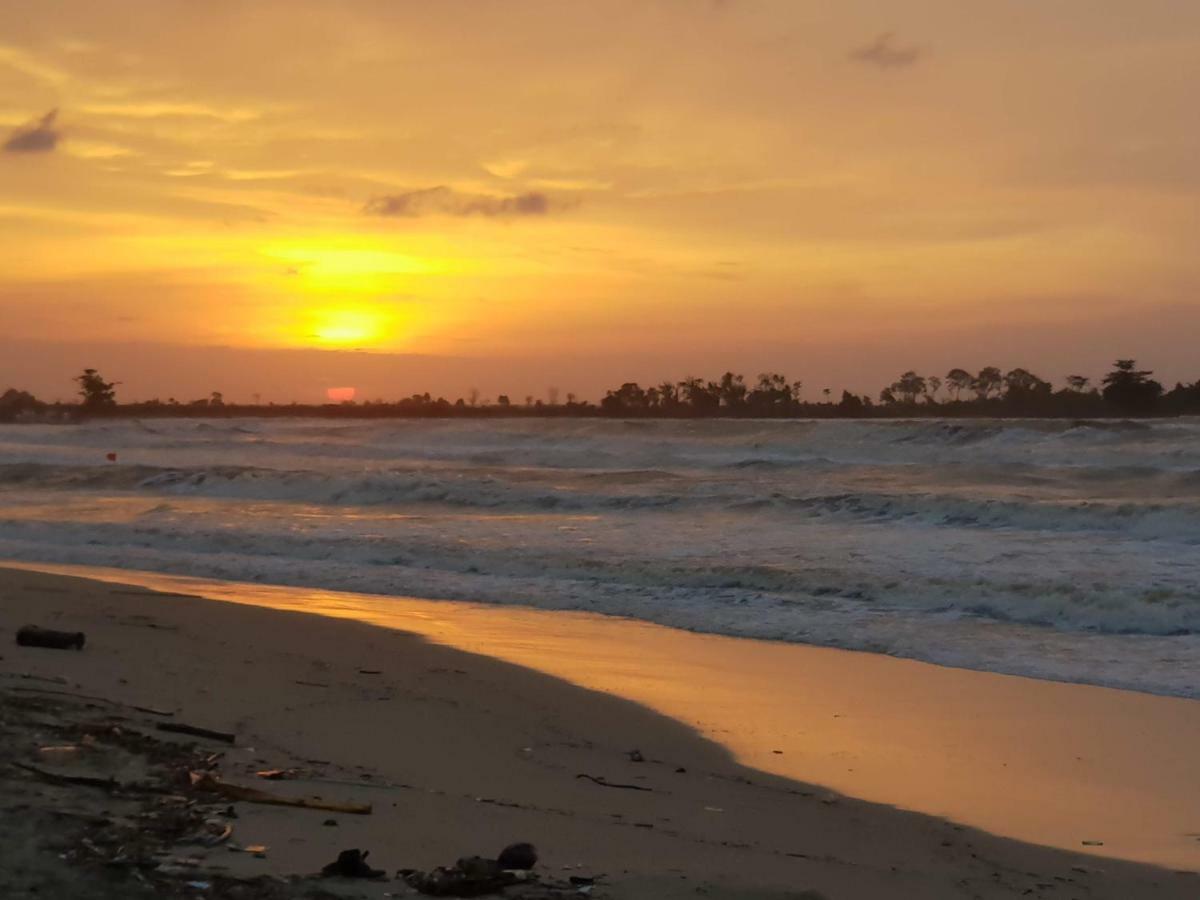 Margokerto Omah Laut Bondo Jepara - By The Beach, Direct View Of The Sea, Great Base For Water Sports מראה חיצוני תמונה